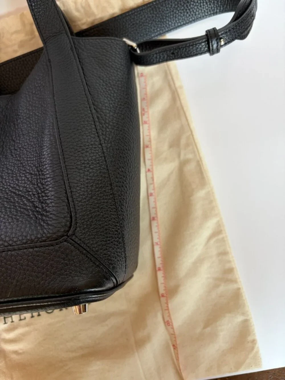 The Horse Alexie Tote in Black EUC